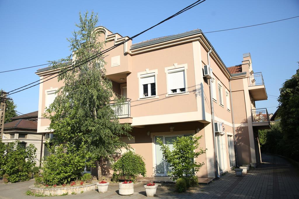 Apartments Lukic Vrnjacka Banja Exterior photo