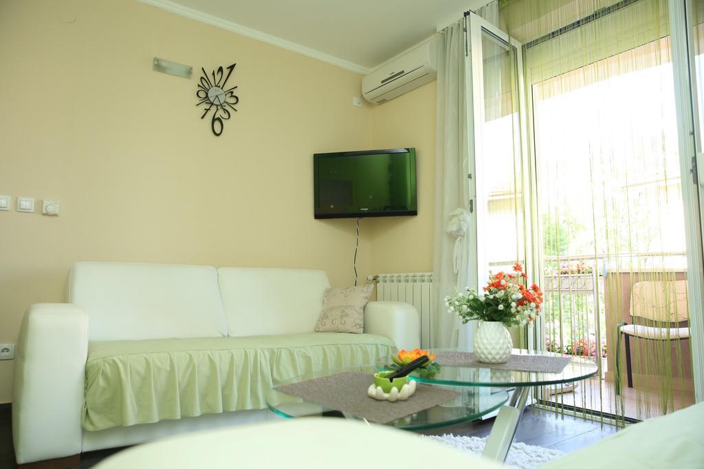Apartments Lukic Vrnjacka Banja Exterior photo
